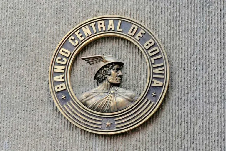 Deuda interna duplica a la externa y equivale a más de $us 33.000 MM